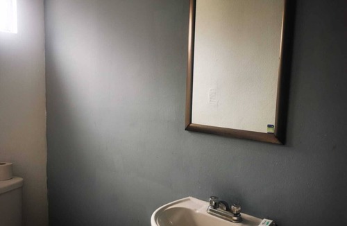 Monterrey House | ROOMS & SUITES
