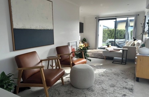 Waikato House | Rooms with Home Comfort