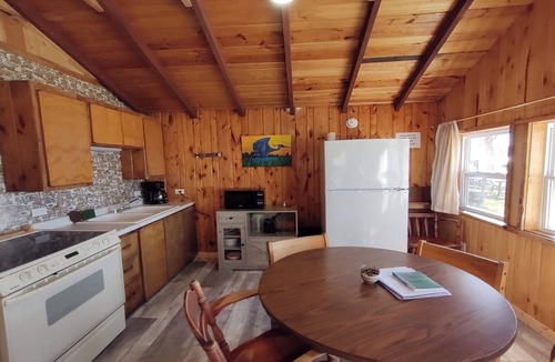 Nevis Cabin | Roomy Cabin With Beautiful Views - Cabin 2.5 at Green Valley Resort