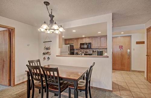 Copper Mountain Village Condo | Roomy Condo With Great Amenities with available hot tub! VS643