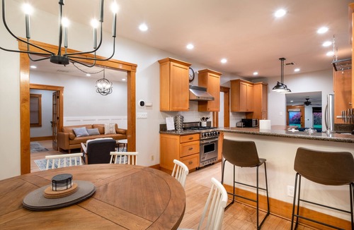 Roosevelt House | 🌵Roosevelt Historic Craftsman🌵Heated Pool/Spa⭐BBQ⭐Firepit⭐Downtown PHX⭐Modern⭐