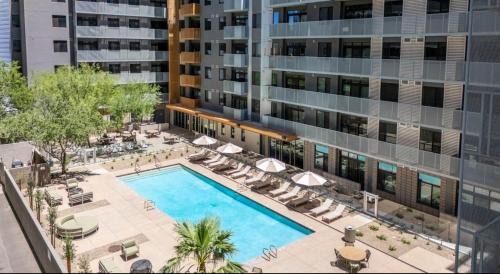 Evans Churchill Apartment | Roosevelt Row Loft
