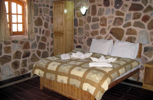El Quseir Hotel | Roots