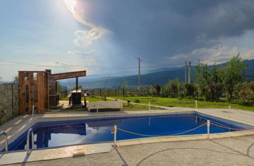 Novaci House | Roots