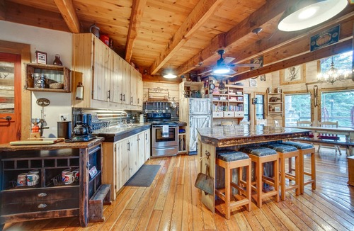 McCall Cabin | ‘Roots Rustic Retreat:’ Tree-Lined Cabin in McCall
