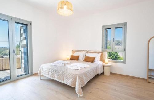 Skines Villa | Roots Villa