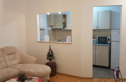 Three Oaks Apartment | RORO RESIDENCE