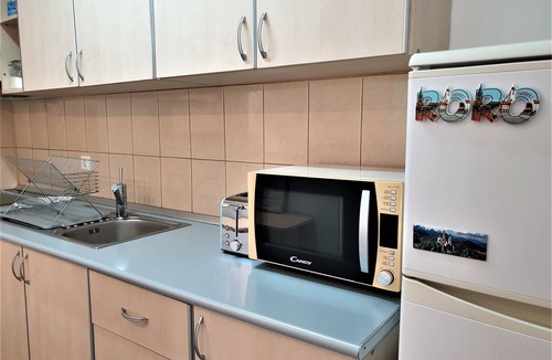 Three Oaks Apartment | RORO RESIDENCE