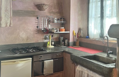 Calenzano House | "ROSA" APARTMENT