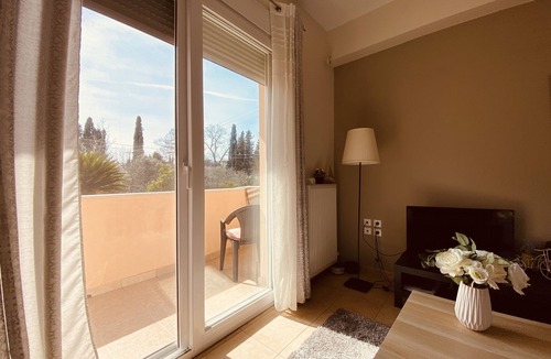 Alepou House | Rosa Bianca