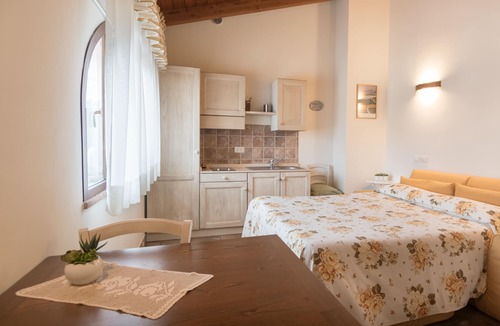 Bastia Umbra Bed & Breakfast | Rosa di Assisi