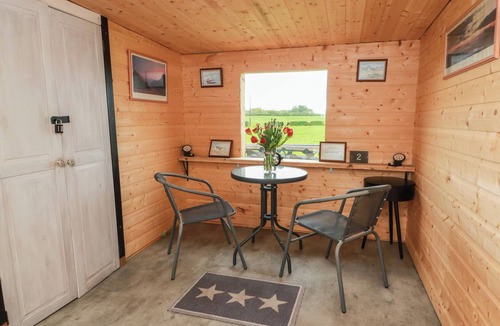 Irvine Cottage | Rosalin Cottage
