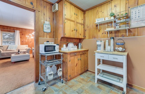 Higgins Lake Cabin | Roscommon Cabin, Walk to Higgins Lake