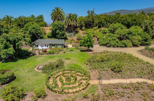 Carpinteria Cottage | Rose Cottage - Blooming Rose Farm
