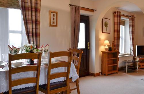 Egremont House | Rose Cottage