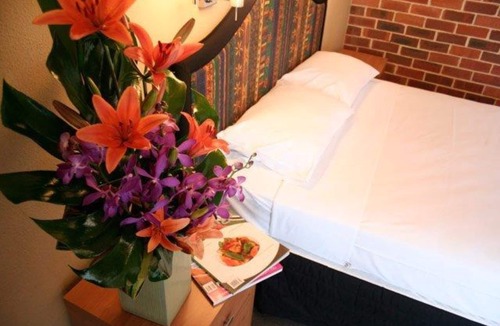 Guildford Hotel | Rose & Crown Hotel