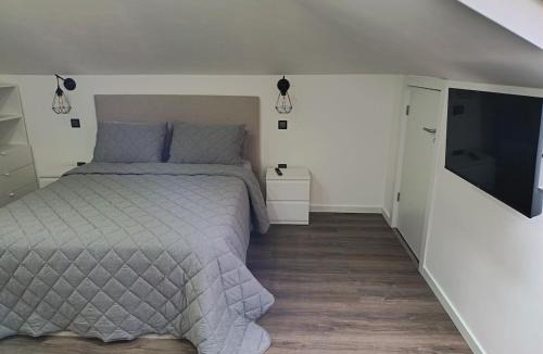 Ribeira Brava Apartment | Rose house