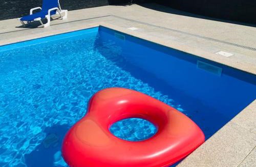 Belinho House | Rose plaisir