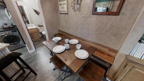 Red River House | Rose Rock Mountain View
