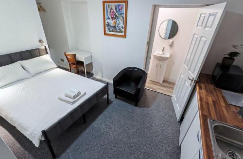 Oxford Apartment | Rose Studio - Self Contained Studio Flat