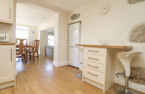 Newlyn Cottage | Rose Villa