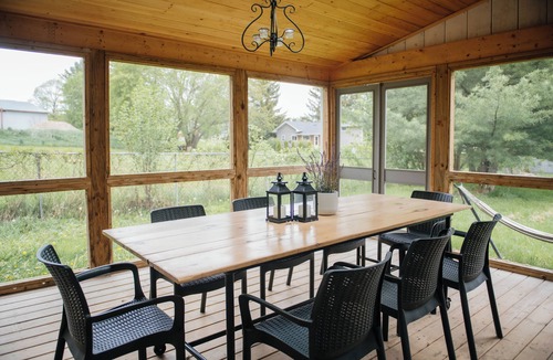 Bloomfield House | Rosebend Farmhouse | Bloomfield | Hot Tub 4 Bedrooms