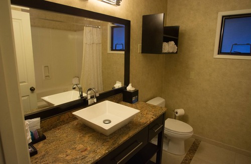 Pacific Grove Hotel | Rosedale Inn
