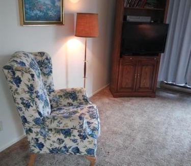 Duncan Apartment | Rosedale Manor