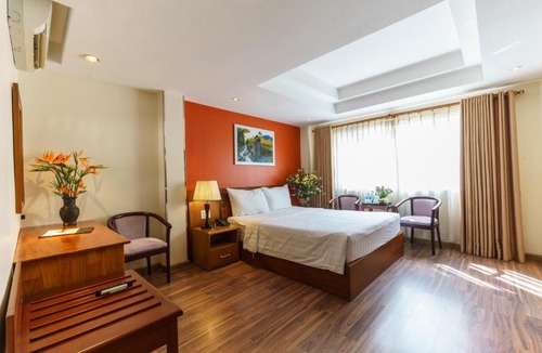 Little Japan Hotel | Roseland Corp Hotel