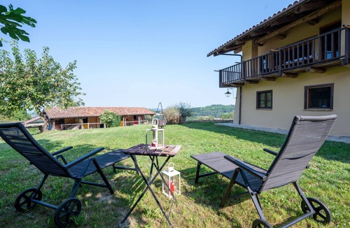 Somano House | Roseto I by Interhome