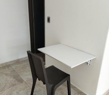Santa Elena House | Roshan