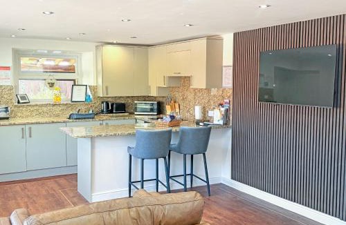 Hamsterley House | Roslyn Cottage