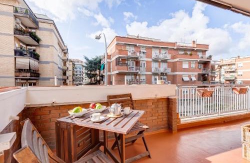 Quartiere XX Ardeatino Apartment | Rossini Home