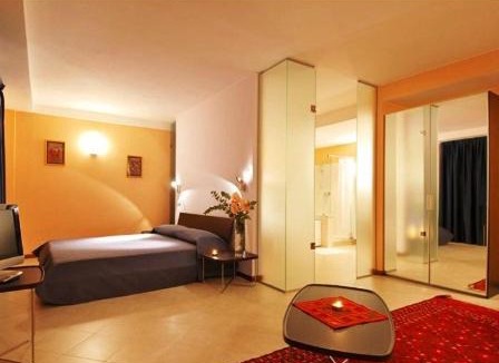Sorbara Hotel | Rosso Frizzante