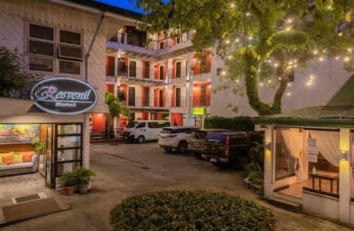 Downtown Tacloban Hotel | Rosvenil Hotel