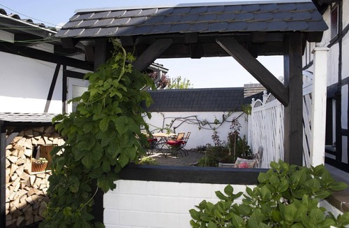 Kommern House | Rosy times, vacation in a half-timbered house - 4-Bett-Ferienhaus Rosige Zeiten