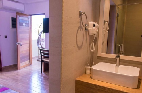 Guraidhoo Hotel | Rosy Villa