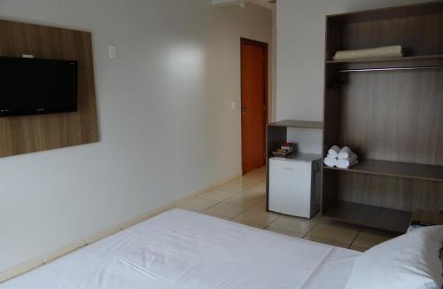 Quirinopolis Hotel | Rota Hotéis