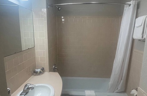 Rotan Hotel | Rotan Inn