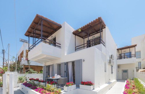 Kato Galatas Apartment | Rotunda Suites