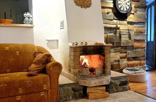 Vulcan House | Roua Land