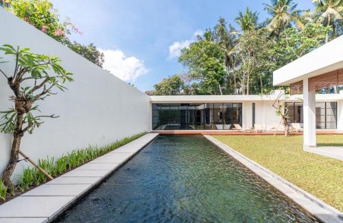 Singakerta Villa | Rouge - Loft Coconut 2