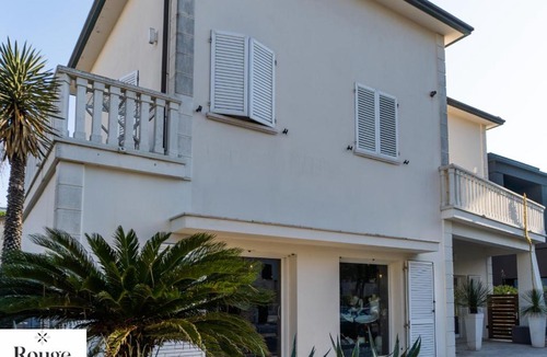 Milano Marittima Apartment | Rouge Maison