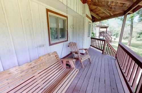 Sabinsville Cabin | Rough Cut Lodge - Birch Cabin