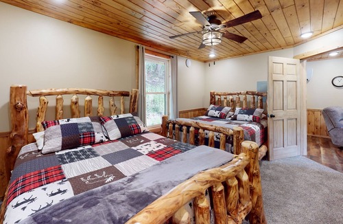 Gaines Cabin | Rough Cut Lodge