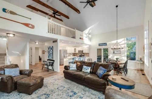 Se Ree House | Rough River Multi Family Charmer