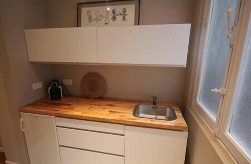 Guillemins Apartment | Roulotte - Very nice, practical and low-cost room