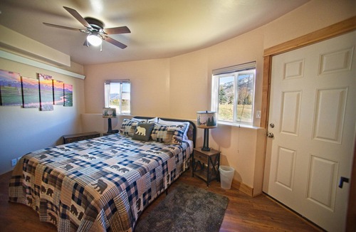 Turnerville House | Round House Serenity in Beautiful Star Valley