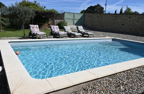 Roussillon House | Roussillon: a house in the village centre for 4-6 with a garden & swimming pool