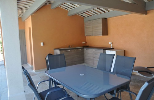Roussillon Cottage | ROUSSILLON DOLCE VITA : Seasonal Rental - Indigo